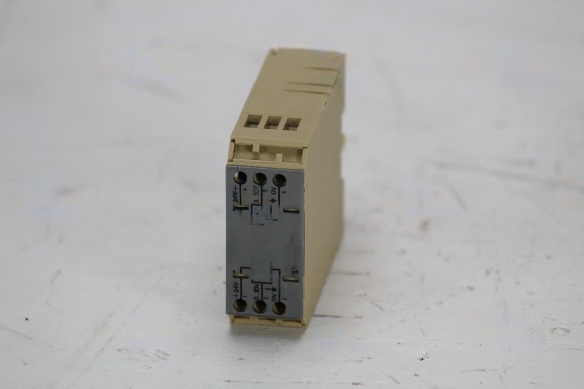 WeidMuller EMA/U/U 0-10V - Signal conditioner 3 channels 24Vdc / 0 ...