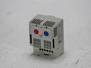 THRV22 - Hylec Panel Thermostat For Heating & Cooling
