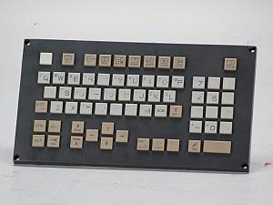 A02B-0303-C328 - MDI unit, PC type, qwerty
