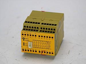 774150 -  Dual-channel expansion module safety relay, 24V dc 