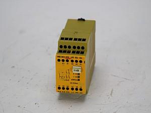 774310 - PNOZ X3 24VAC safety relay