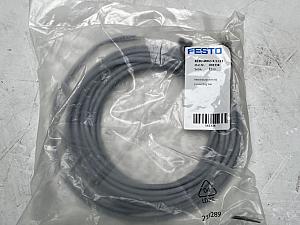 NEBU-M8G3-K-5-LE3 Connection Cable