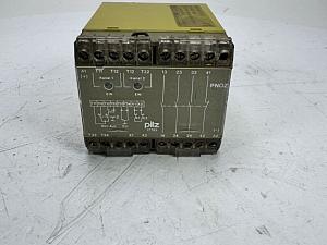 474695 PNOZ 24VDC 3S 1O Safety relay USED