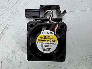 A90L-0001-0551#A DC24V 3-Pin Black Connector NEW