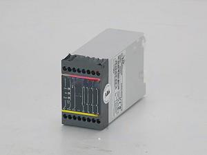 2TLA010002R0000 - Safety relay