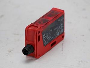 SLE46C-40.K4/4P-M12 - Single beam safety device receiver