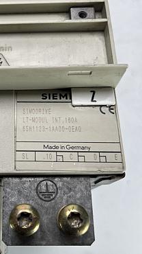 Choose CNC-Service.nl for Trusted Siemens  6SN1123-1AA00-0EA0 Simodrive Drive 611 Power Module 1 Axis Solutions. Explore our selection of dependable industrial components to keep your machinery operating smoothly.