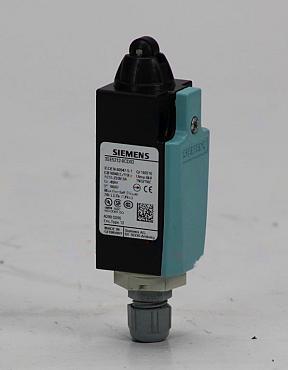 Trust CNC-Service.nl for Siemens  3SE5212-0CD03 - Limit switch, metal, roll plngr, 1NO+1NC, SNAP, M20 Solutions. Explore our reliable selection of industrial components designed to keep your machinery running at its best.