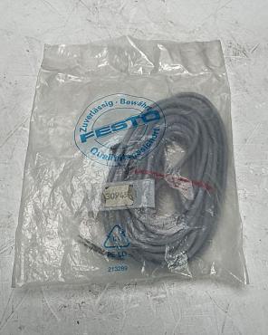 Trust CNC-Service.nl for Festo  KME-1-24-2.5-LED Plug With Cable Solutions. Explore our reliable selection of industrial components designed to keep your machinery running at its best.