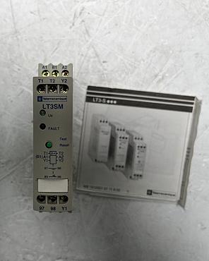 Find Quality Telemecanique  LT3SM00M Thermistor Protection Relay 115/230V 50/60Hz Products at CNC-Service.nl. Explore our diverse catalog of industrial solutions designed to enhance your processes and deliver reliable results.