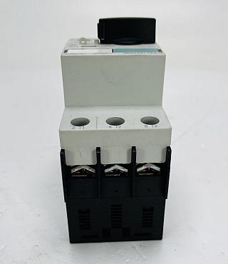 Explore Reliable Siemens  Solutions at CNC-Service.nl. Discover a wide array of industrial components, including 3RV1421-1EA10 Circuit Breaker, to optimize your operational efficiency.