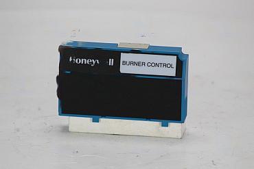 Trust CNC-Service.nl for Honeywell  S7820A 1007 - Remote reset module Solutions. Explore our reliable selection of industrial components designed to keep your machinery running at its best.