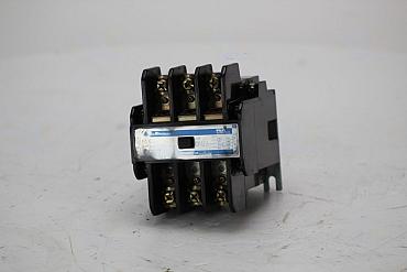 Trust CNC-Service.nl for Fuji Electric  FMC-4 1a1b - FMC-4 AC100/110V 1A1B Solutions. Explore our reliable selection of industrial components designed to keep your machinery running at its best.