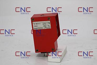 Explore Reliable Leuze electronic  Solutions at CNC-Service.nl. Discover a wide array of industrial components, including LS 85/4 E -  Photoelectric Sensor 10-30VDC 21043, to optimize your operational efficiency.
