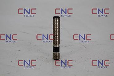Choose CNC-Service.nl for Trusted Wenglor  EO98VD3 - Through-beam sensor  Solutions. Explore our selection of dependable industrial components to keep your machinery operating smoothly.