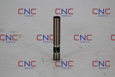Find Quality Wenglor  EO98VD3 - Through-beam sensor  Products at CNC-Service.nl. Explore our diverse catalog of industrial solutions designed to enhance your processes and deliver reliable results.