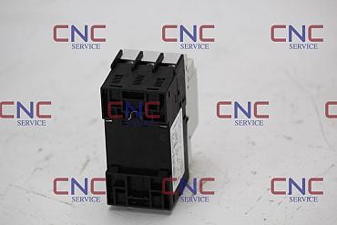 Choose CNC-Service.nl for Trusted Siemens  3RV1021-1HA10 - Circuit breaker size S0 for motor Solutions. Explore our selection of dependable industrial components to keep your machinery operating smoothly.