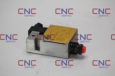 Explore Reliable Hydraulic Ring  Solutions at CNC-Service.nl. Discover a wide array of industrial components, including AS040AR1A3 - Pressure switch, to optimize your operational efficiency.