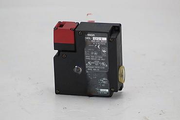 Trust CNC-Service.nl for Omron  D4DL-1DFG-B - Small door lock switch 6 Amp 115 volt Solutions. Explore our reliable selection of industrial components designed to keep your machinery running at its best.