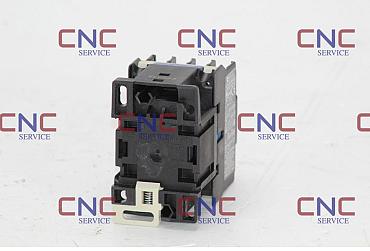 Choose CNC-Service.nl for Trusted Telemecanique  LC1D0901P7 - Contactor Solutions. Explore our selection of dependable industrial components to keep your machinery operating smoothly.