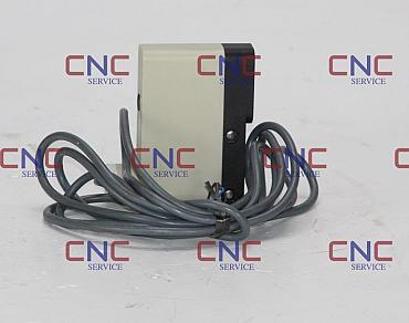 Choose CNC-Service.nl for Trusted Telemecanique  XUG-H40363 - Photoelectric proximity sensor 24V Solutions. Explore our selection of dependable industrial components to keep your machinery operating smoothly.
