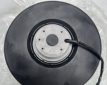 Choose CNC-Service.nl for Trusted Ebmpapst  R2D225-RA26-15 Centrifugal Fan AC 400/460V 0.27/0.33A Inverter Fan Solutions. Explore our selection of dependable industrial components to keep your machinery operating smoothly.