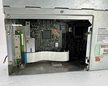 Find Quality Siemens  6FC5210-0DF05-0AA0 Sinumerik PC/PG PCU 50 pentium III/500 MH Products at CNC-Service.nl. Explore our diverse catalog of industrial solutions designed to enhance your processes and deliver reliable results.