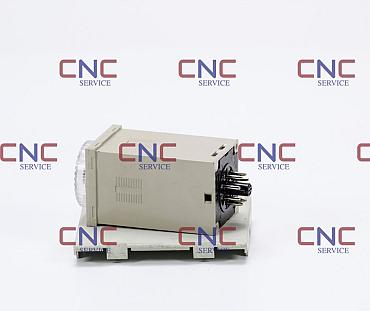 Explore Reliable Omron  Solutions at CNC-Service.nl. Discover a wide array of industrial components, including E5C2-R20K - Temperature controller, 1/16 DIN, 48 x 48 mm, On-Off Control, K-Type, 0 °C to 600 °C, 10, to optimize your operational efficiency.