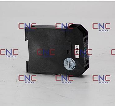 Choose CNC-Service.nl for Trusted Schmersal  SCR1R - Safety relay Solutions. Explore our selection of dependable industrial components to keep your machinery operating smoothly.