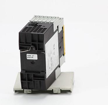 Choose CNC-Service.nl for Trusted Siemens  3TK2810-1BA41 - Sirius safety relay safety-oriented speed monitor Solutions. Explore our selection of dependable industrial components to keep your machinery operating smoothly.