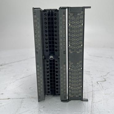 Explore Reliable Siemens  Solutions at CNC-Service.nl. Discover a wide array of industrial components, including 6ES7 322-1BL00-0AA0 Simatic S7-300 Digital, to optimize your operational efficiency.
